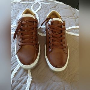 Kenneth cole Sneakers 10.5